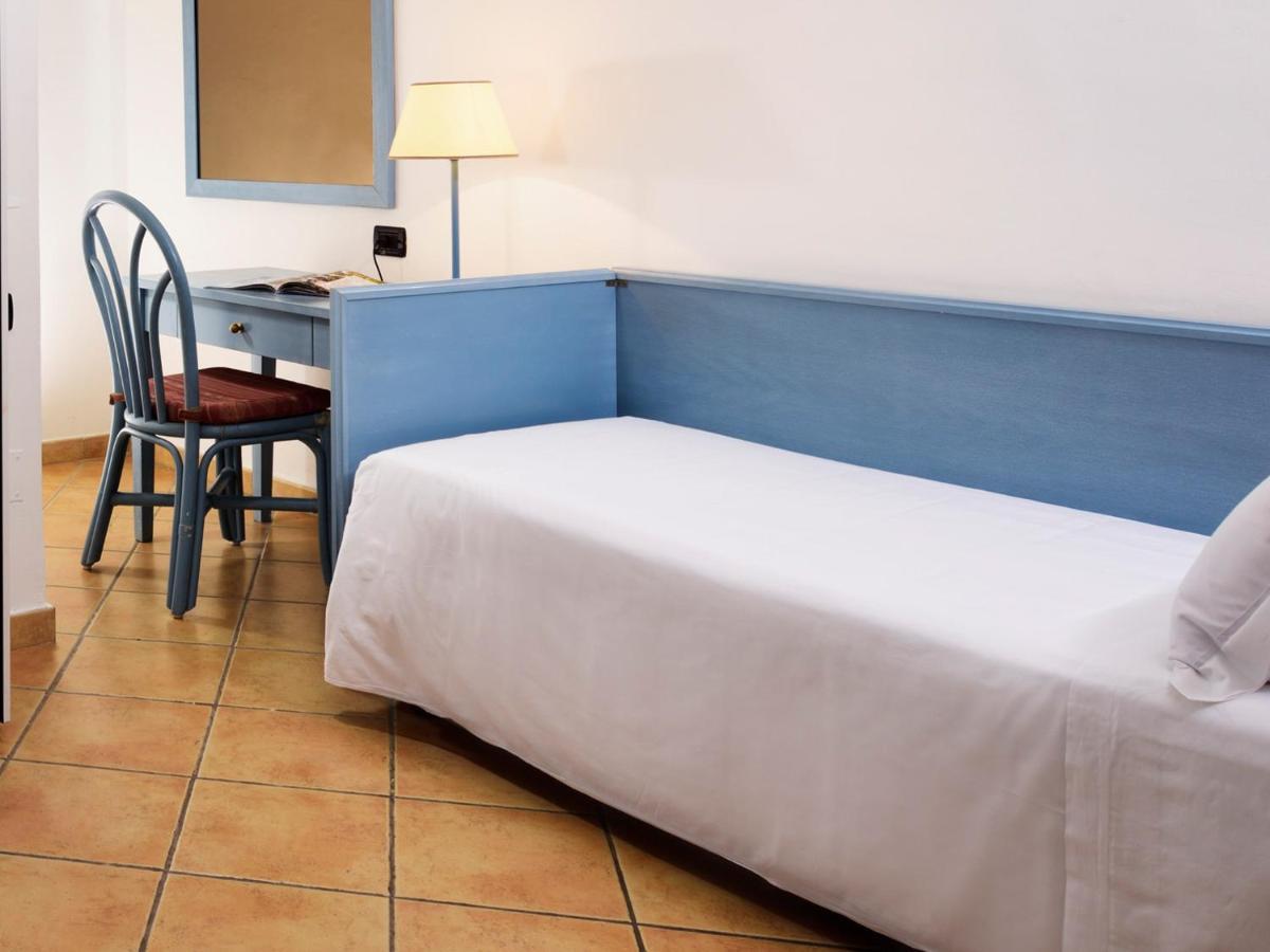 Th Capo Rizzuto Hotel Isola Di Capo Rizzuto Bagian luar foto