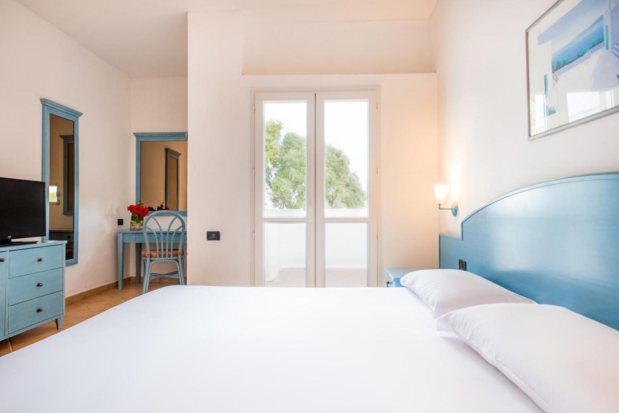 Th Capo Rizzuto Hotel Isola Di Capo Rizzuto Bagian luar foto