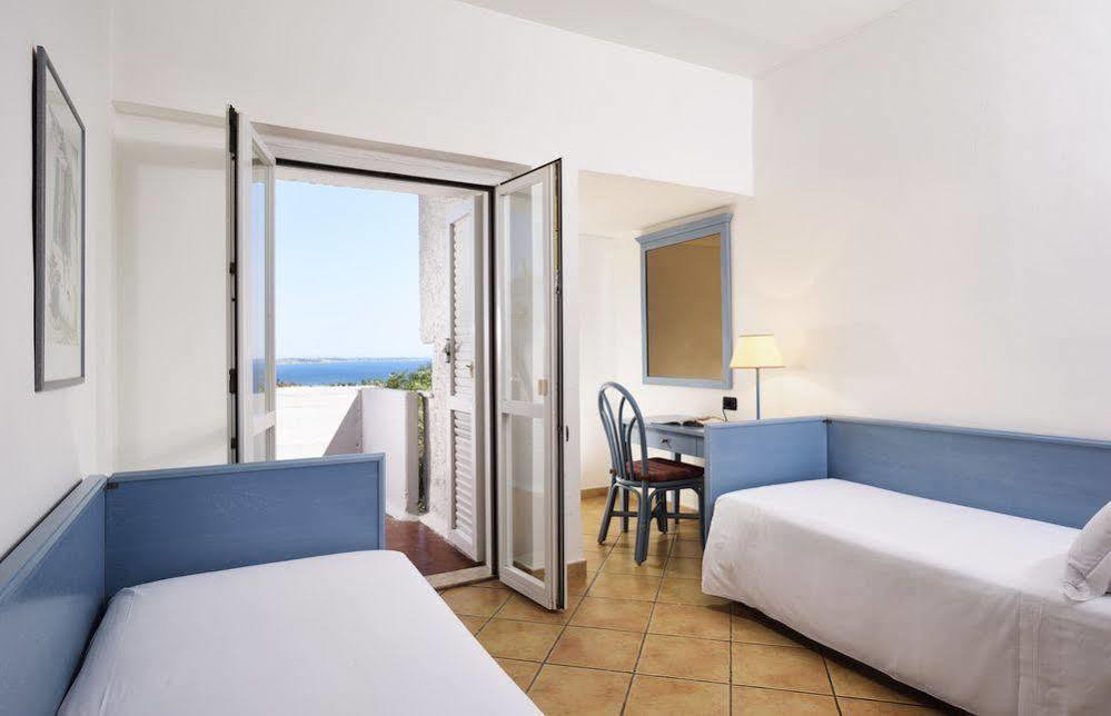 Th Capo Rizzuto Hotel Isola Di Capo Rizzuto Bagian luar foto